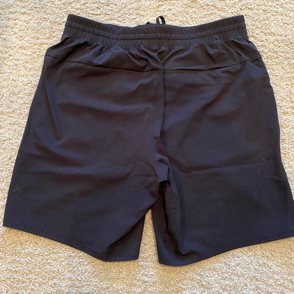 Lululemon black shorts size L 9” inseam - Picture 2 of 3